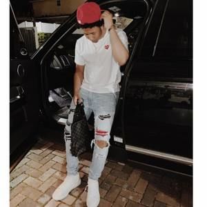 Meet your Posher, Ajay